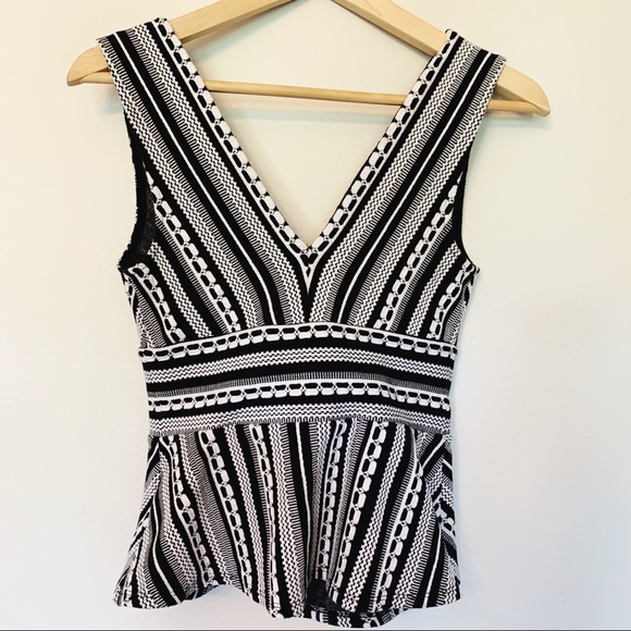 Anthropologie Vanessa Virginia Black White Upton Peplum Top - Picture 7 of 8